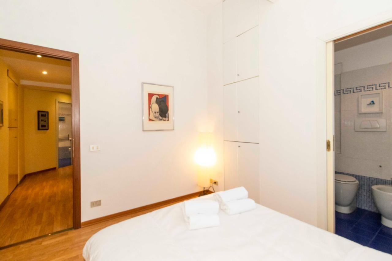 Porta Nuova & San Salvario Roomy Flat Турин Экстерьер фото